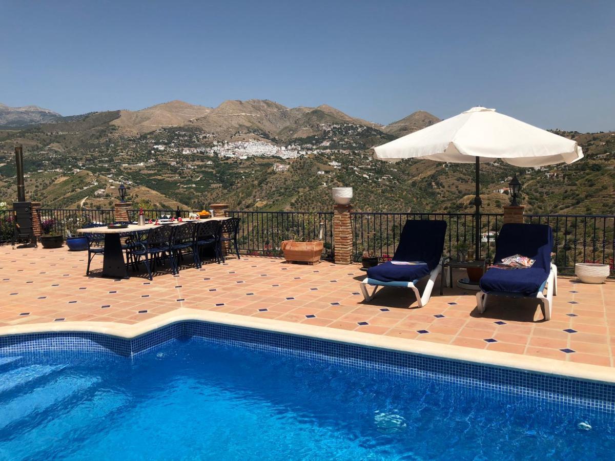 B&B Villa Árchez Eksteriør billede